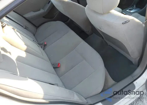 2010 Nissan Altima 2.5 из США, поврежденный, VIN 1N4AL2AP8AN502073